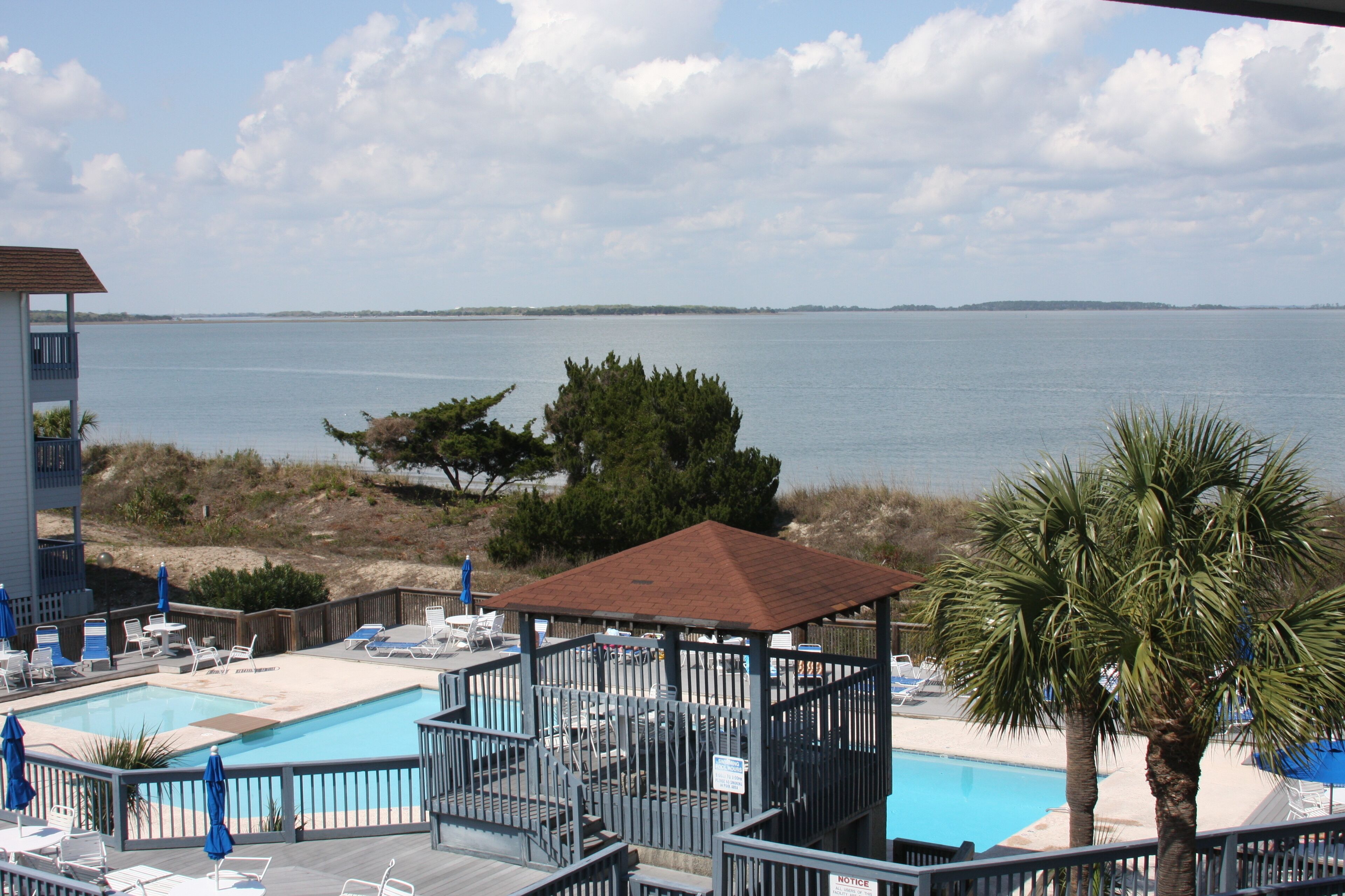 1 bedroom 1 bath Beachfront Condo 311A