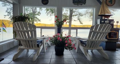 Lakefront Retreat on Galway Lake, NY