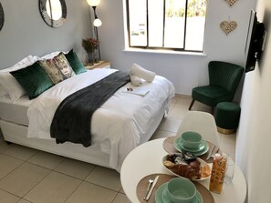 Comfort-Studio, 1 Schlafzimmer | Verdunkelungsvorhänge, schallisolierte Zimmer, Bügeleisen/Bügelbrett