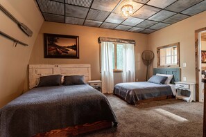 5 slaapkamers, een strijkplank/strijkijzer, gratis wifi, beddengoed