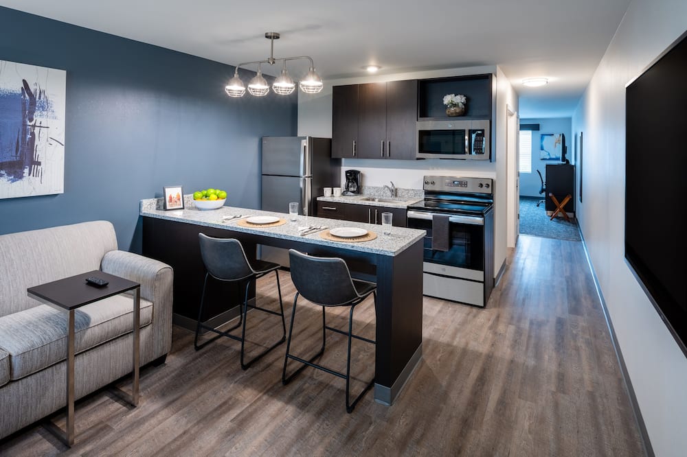 Stay APT Suites Alexandria-Fort Belvoir