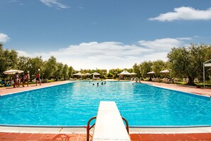 Piscine extérieure