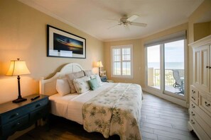 2 slaapkamers, een strijkplank/strijkijzer, gratis wifi, beddengoed