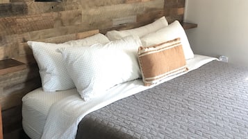 3 camere, ferro/asse da stiro, Wi-Fi gratuito, lenzuola