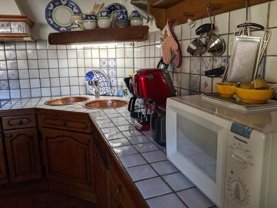 Large apartment / TLA with 3 room-kitchen-bathroom, terrace and balcony (120m²)