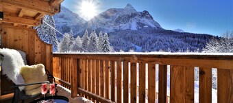 New Apart at the Zugspitze with spa, hot tub, barbecue area, beautiful outdoor area...