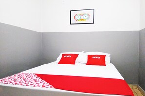 Double Room | Free WiFi, bed sheets - OYO Hotel Brás (São Paulo)