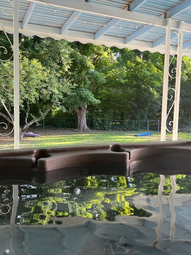 Melodic Forest~Hot Tub, Forest, Music Studio, Wineries, Erie & Cleveland