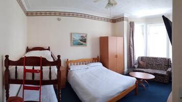 Apartment | 1 bedroom, iron/ironing board, free WiFi, bed sheets