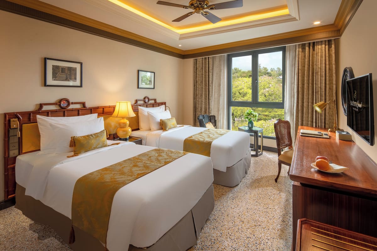 1 bedroom, minibar, in-room safe, desk