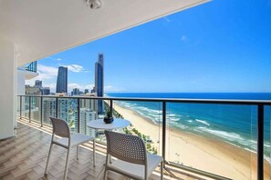Property grounds - 34B Peninsula Summary (Surfers Paradise)