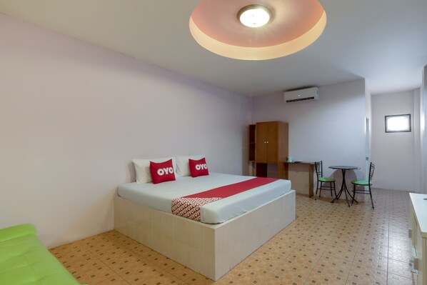 Habitación doble estándar | Escritorio, wifi gratis y ropa de cama 