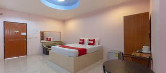 OYO 1070 Paradise Resort