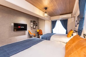 1 bedroom, desk, free WiFi, bed sheets - Bird Land in Shinsaibashi east (Osaka)