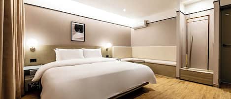 Habitación Deluxe | Edredones de plumas y wifi gratis