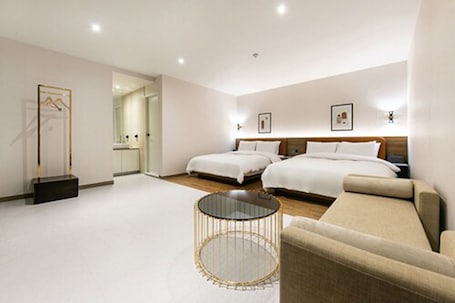 Twin Room | 1 bedroom, free WiFi