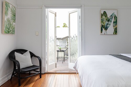 House to Yourself with Backyard (3Km to CBD) - Vie