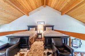 4 chambres, fer et planche à repasser, Wi-Fi gratuit, draps fournis