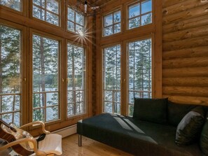 TV, DVD player, offices