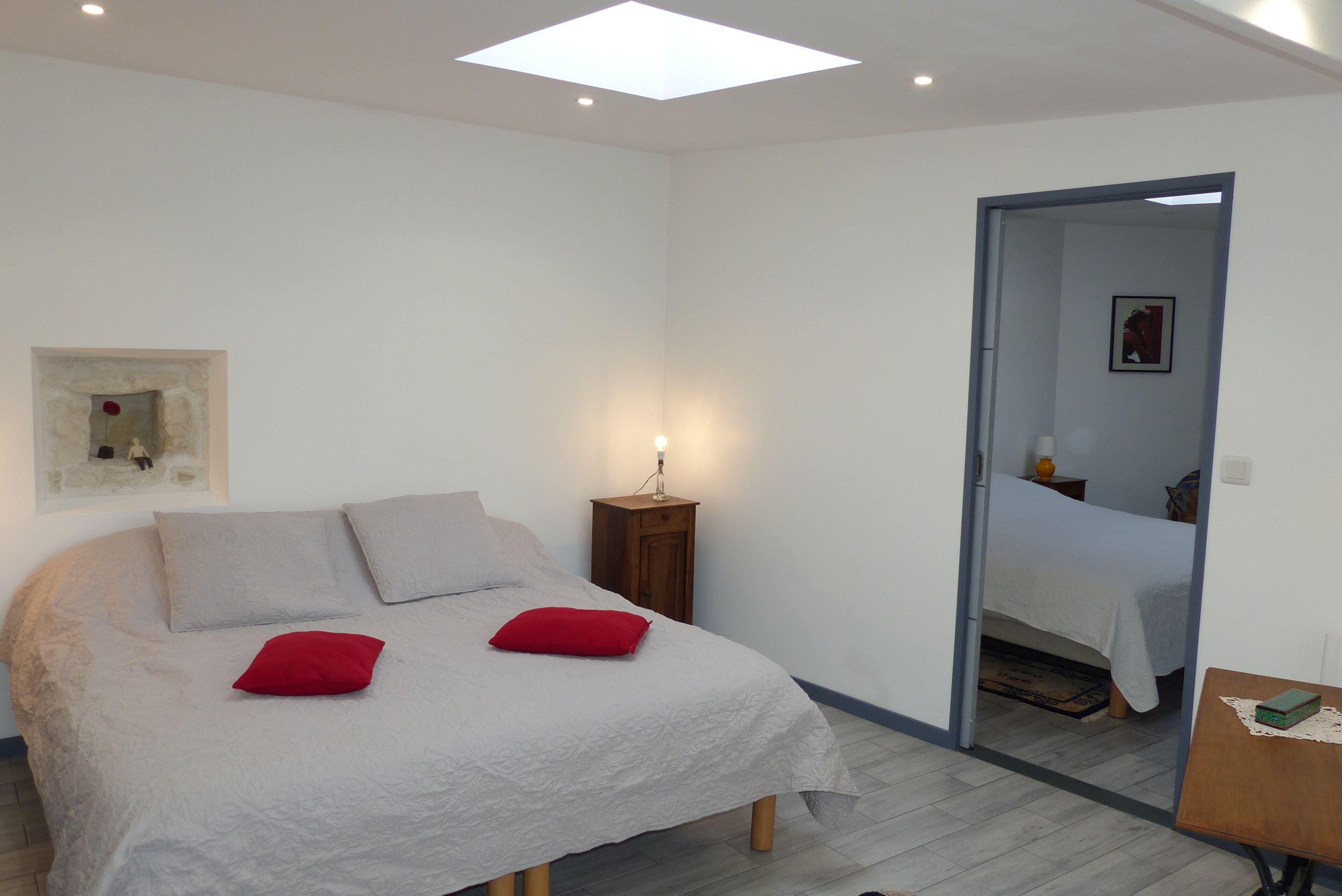 2 chambres, fer et planche à repasser, lit parapluie, Wi-Fi gratuit