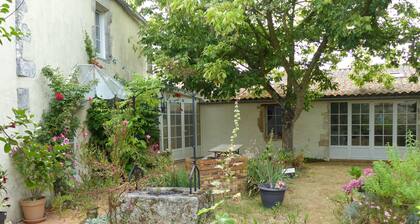 GĂźte 4 personnes; Autour d'un Puits