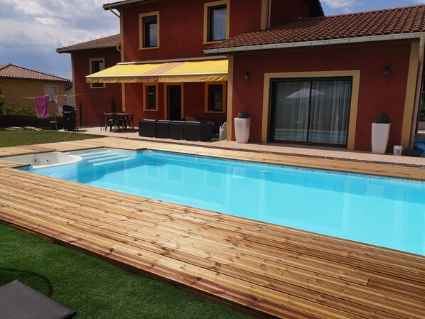 Piscine extérieure