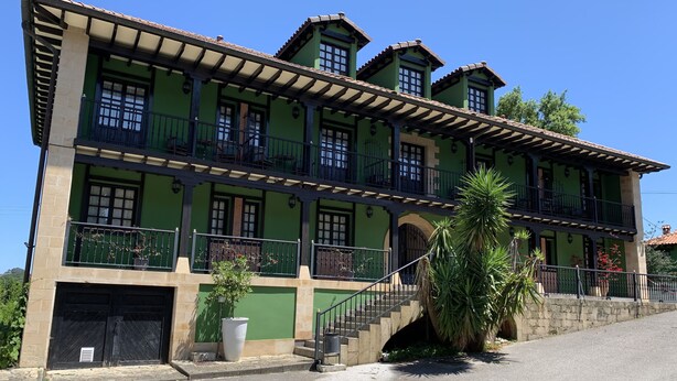 Exterior - Posada El Tocinero (Camargo)