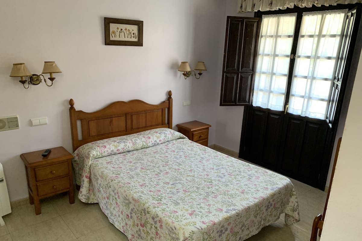 Chambre Double, salle de bains privée | Équipements de la chambre