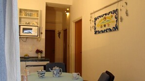 Interior - Apartment for two persons with sea view in Trogir near the beach (Trogir)