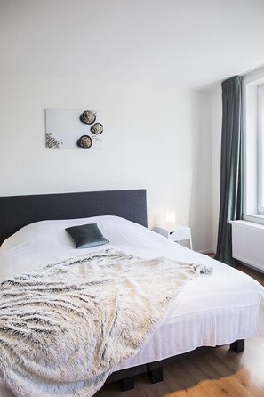 5 soverom, skrivebord, strykejern/-brett og wi-fi