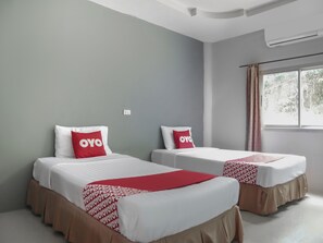 Desk, free WiFi, bed sheets