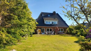 Exterior - Haus Westsee mit Garten - Ab Frühjahr 2021 Auch für 4 Personen (Wenningstedt-Braderup)