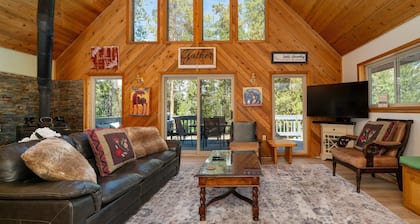 Pet Friendly! Wraparound Porch, Firepit + Close to Lake Granby and Highland Marina