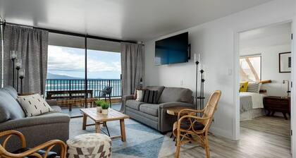 Remodeled Oceanfront Condo with Stunning Views
