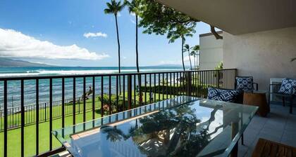 Remodeled Oceanfront Condo with Stunning Views