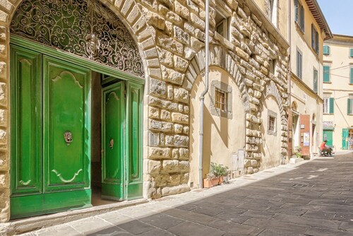 Casa Nobile - a noble  apartment few steps from the main square