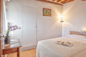 2 quartos, ferros/tábuas de passar roupa, berço de viagem, Wi-Fi