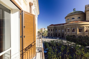 Family Apartment, 3 Bedrooms, City View (Verdi) | City view - Solemar Sicilia - Palazzo Massimo (Palermo)