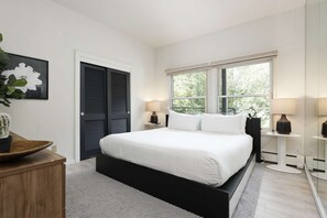 1 habitación, tabla de planchar con plancha, wifi gratis y ropa de cama 