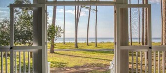 Sycamore Cottage- 5BDR Oceanfront with Golf Cart