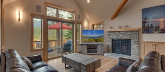 AC, Slot Machine, Skeeball, Bubble Hockey, Shuffleboard, Spa, +Meadow Views – Meadow View Estate