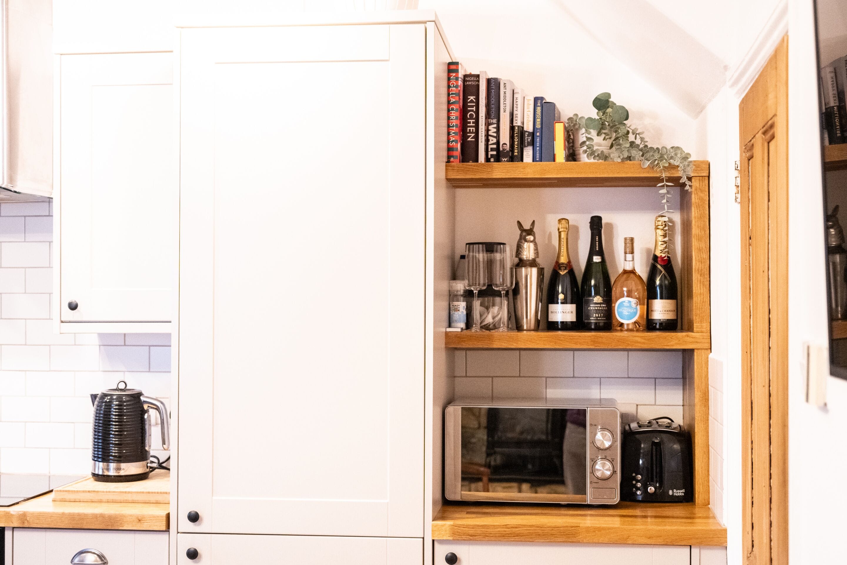 Luksusmökki, oma kylpyhuone | Jaettu keittiö | Syöttötuoli