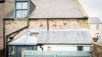 Luksus-feriehus - privat badeværelse | Udendørsområde