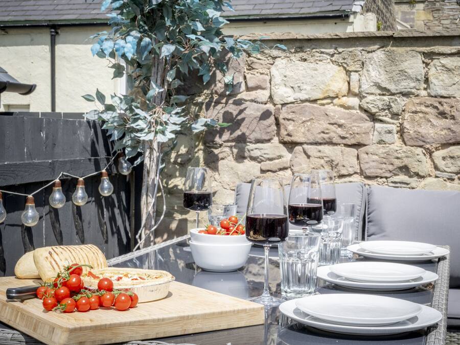 Luxe cottage, privébadkamer | Terras