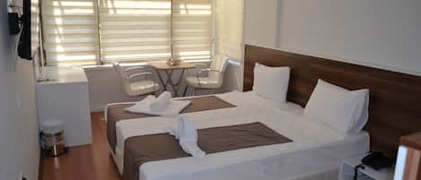 Standard Room | Soundproofing, free WiFi