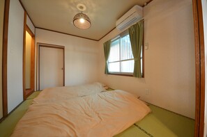 Casa (Private Vacation) | 3 dormitorios, tabla de planchar con plancha, wifi gratis y ropa de cama