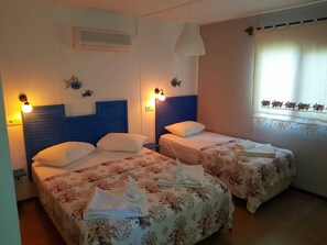 Standard Bungalow | Bed sheets