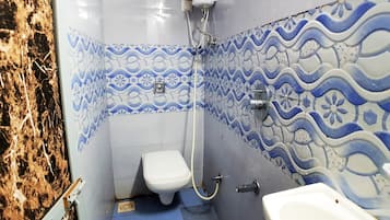 Standard Shared Dormitory | Bathroom