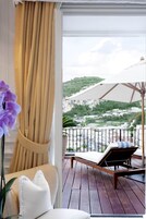 Ático (JK) | Ropa de cama de alta calidad, edredones de plumas, minibar y caja fuerte