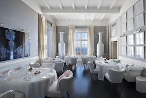 Servizio di pranzo e cena